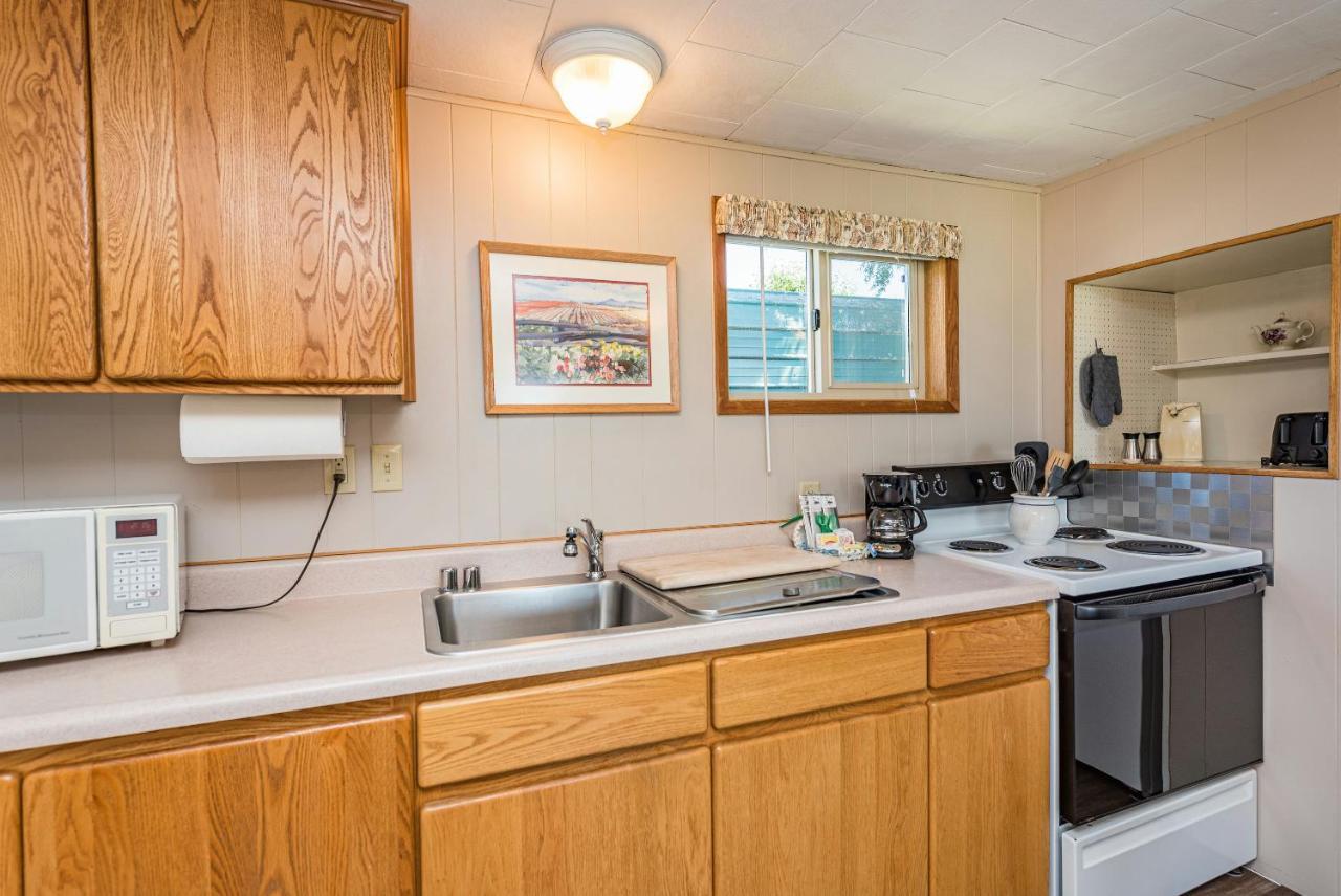 Juan De Fuca Waterfront Hotel & Cottages Sequim Eksteriør bilde