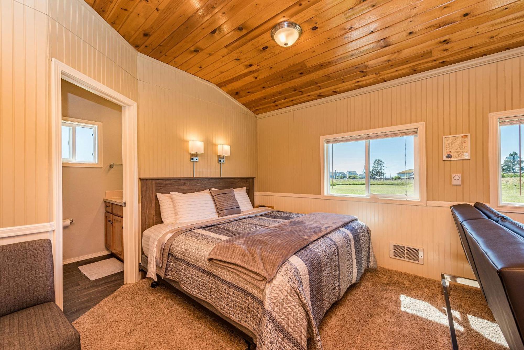 Juan De Fuca Waterfront Hotel & Cottages Sequim Eksteriør bilde